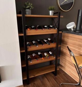 Vinotéka na přání našeho zákazníka. Jako dárek k narozeninám skvělý nápad 🌳👏🌿Možná ji i přidáme na náš e-shop. ⭐️...