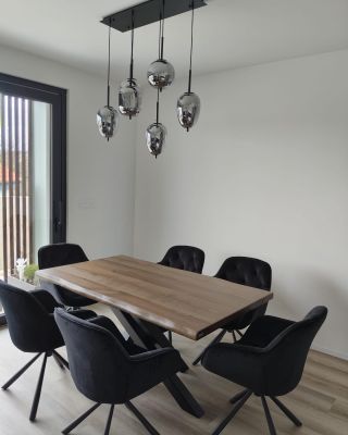 Děkujeme za fotky od našeho zákazníka. Jsme rádi, že jste spokojení s našimi výrobky.🌳 @morawood.cz #morawood #stolař...